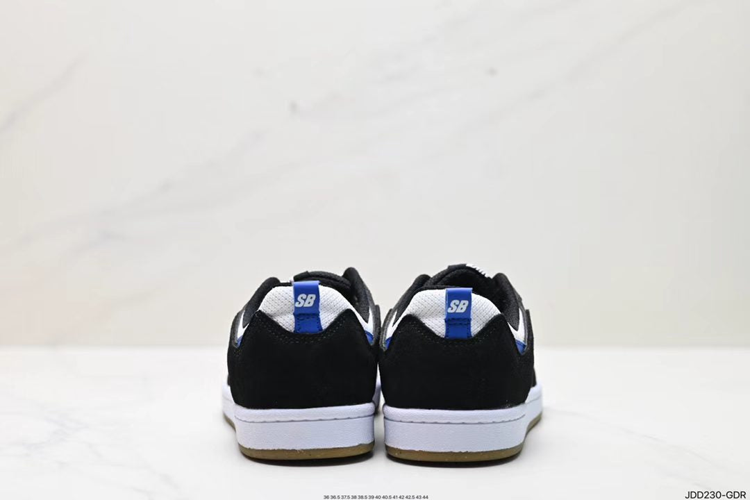 Alleyoop in Black/White/Blue: Graphic Harbor
