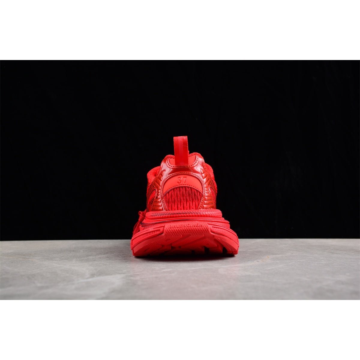 BALENCIAGA 3XL x RED - Prime Reps