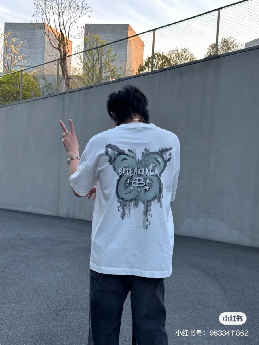 Balenciaga Paris Graphic T-Shirt (White) - Prime Reps