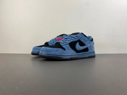 Nike Dunk Low SB "Black / Sea Glass Fog"