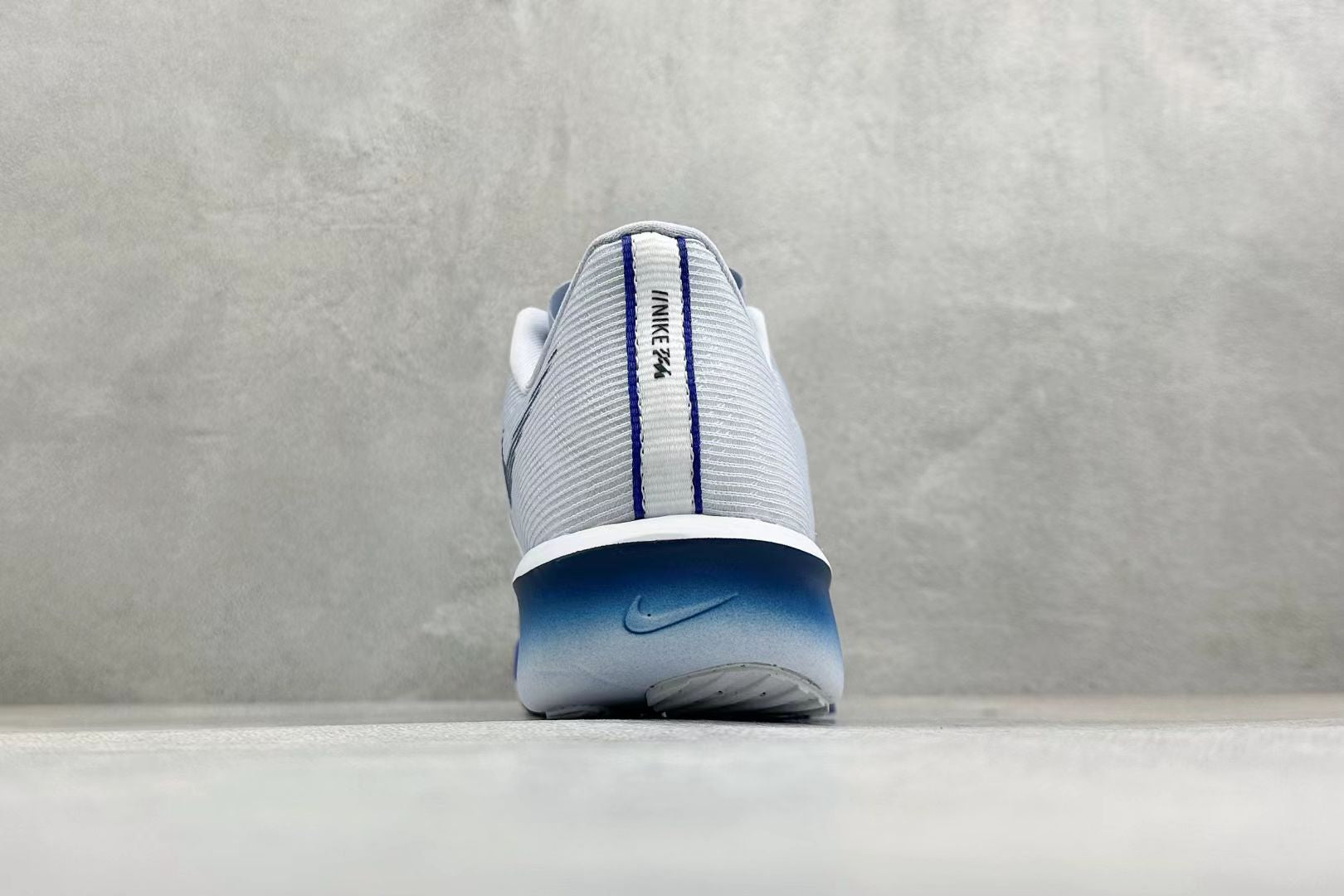 Nike Zoom Fly 6 “Purple/Blue” – Marathon-Ready Gradient
