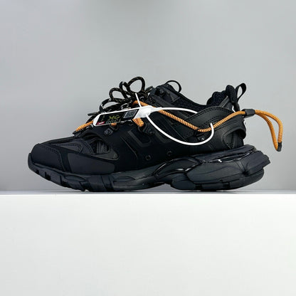 Balenciaga Hamp tons Sneaker in Black: The Avant-Garde Foundation