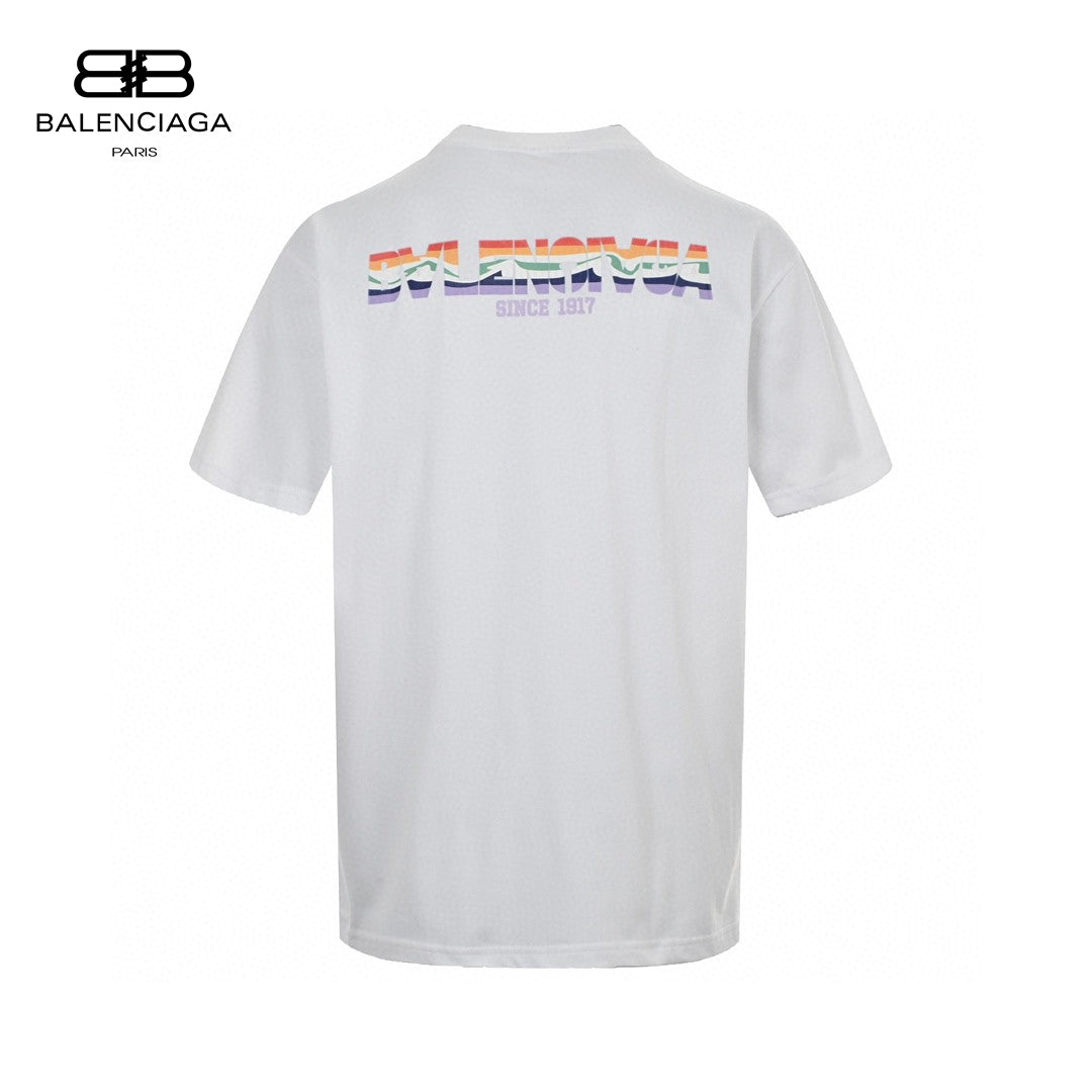 Ba*len*cia*ga white t-shirt with mountain graphic