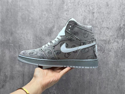 Air Jordan 1 Retro High OG 'Fearless'