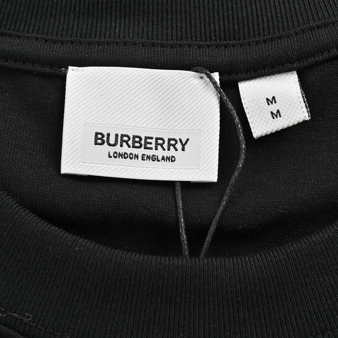 Burberry T-Shirt - Knight Graphic