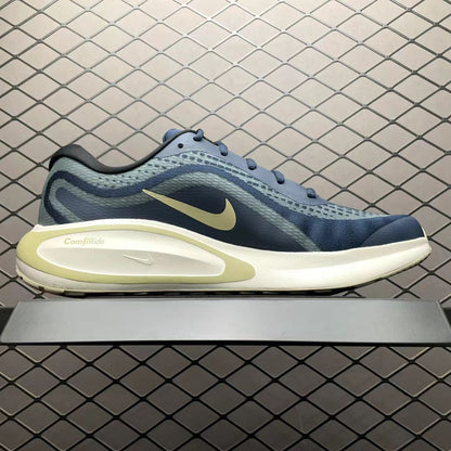 Nike Journey Run "Blue/Gold" – Everyday Comfort Meets Regal Style
