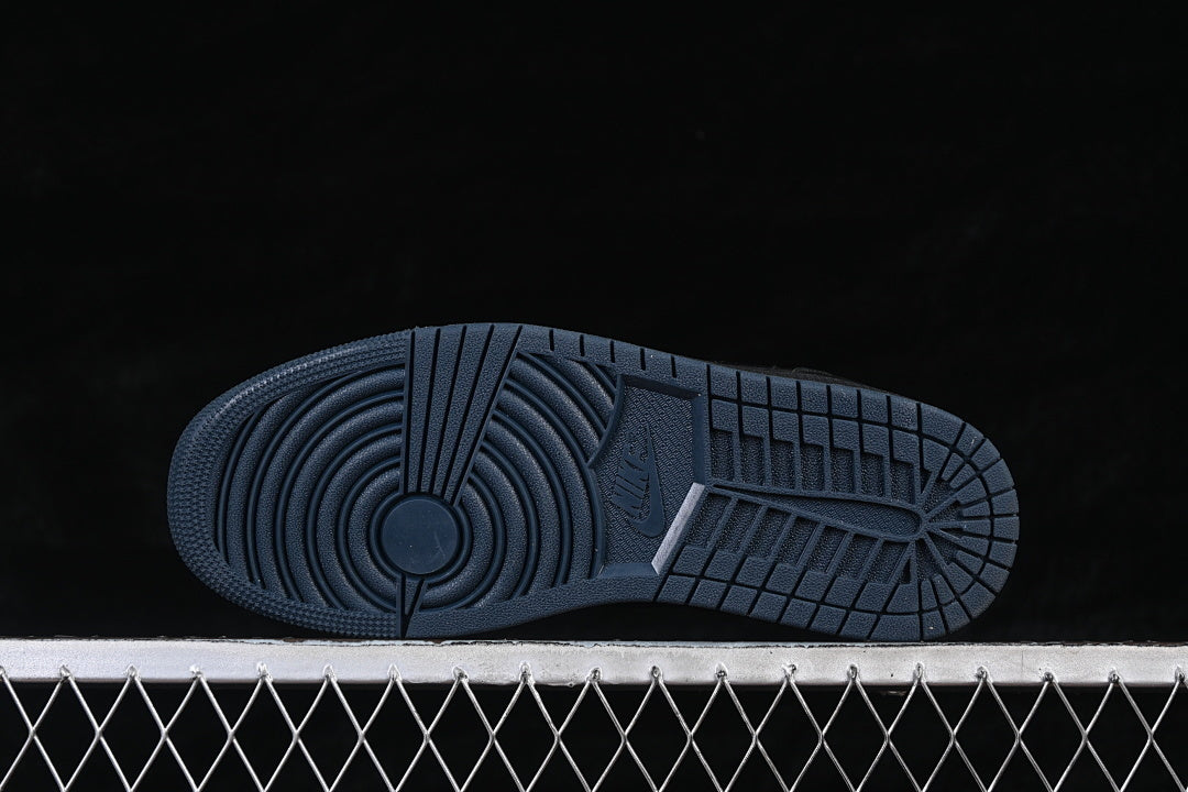 AIR JORDAN 1 LOW "BLACK / VARSITY RED"