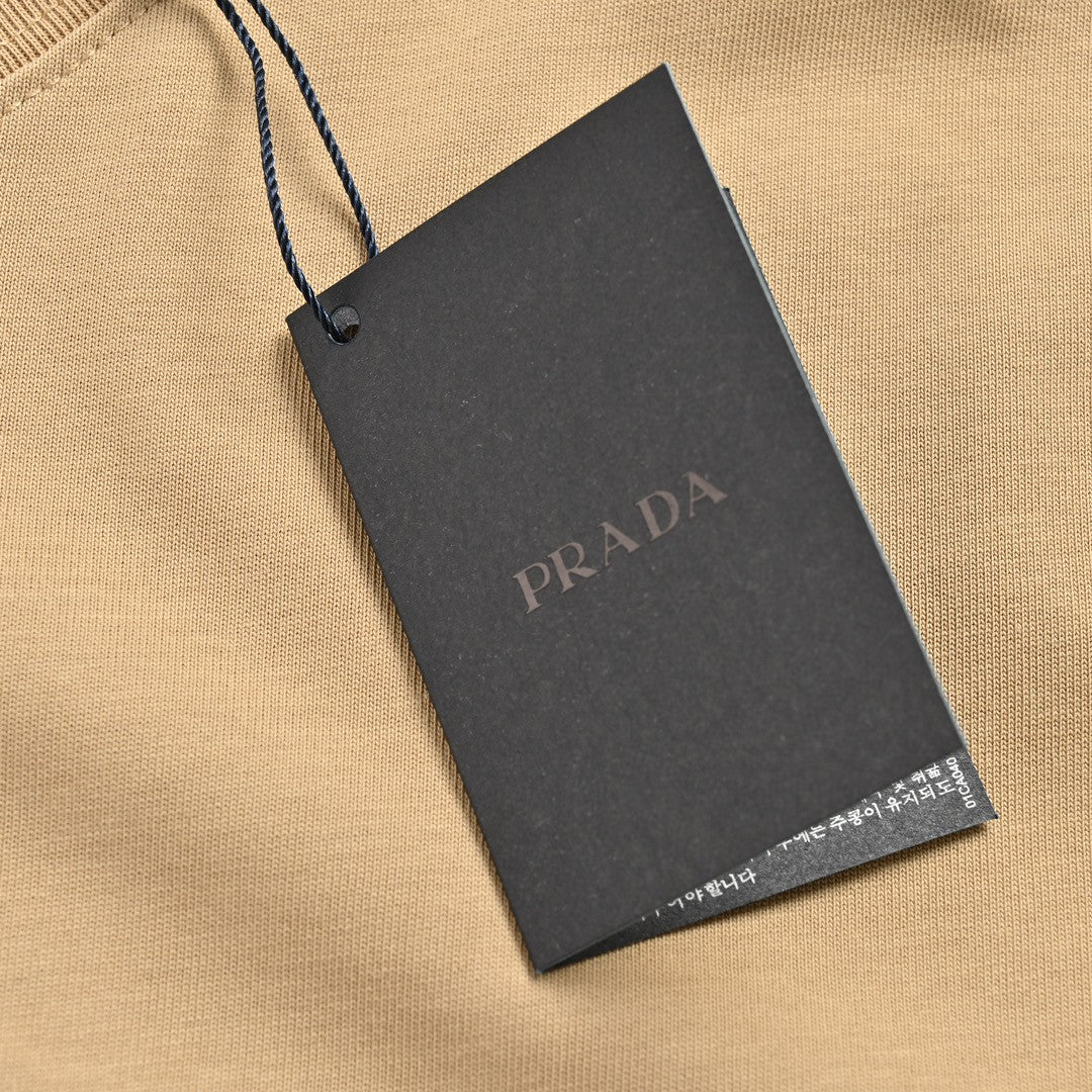 Pra*a milano beige logo t-shirt