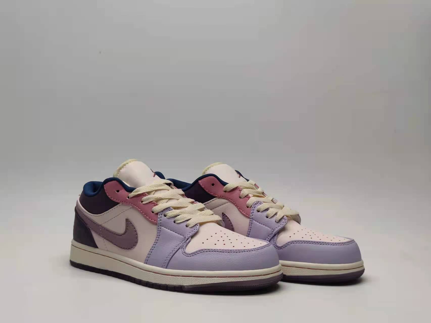 Air Jordan 1 Low "Easter"