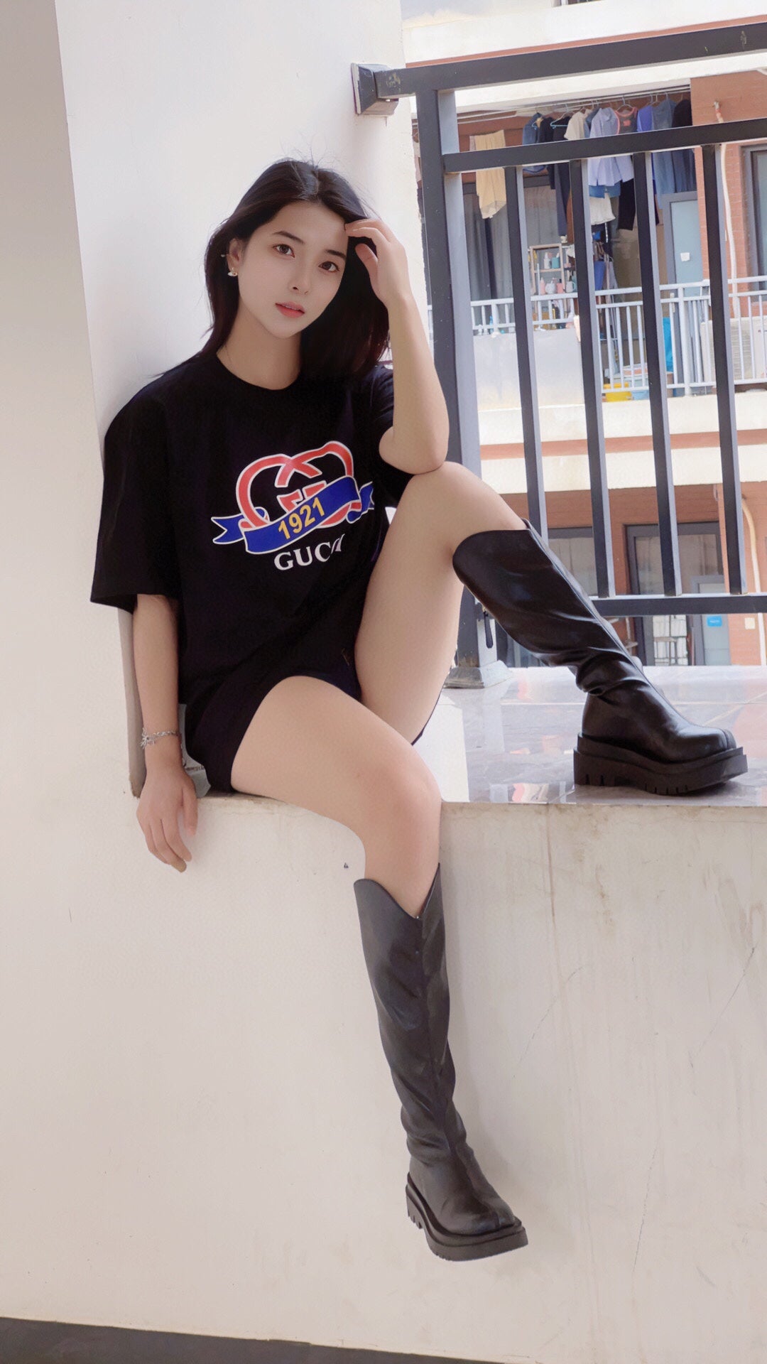 G*u*i 1921 logo t-shirt