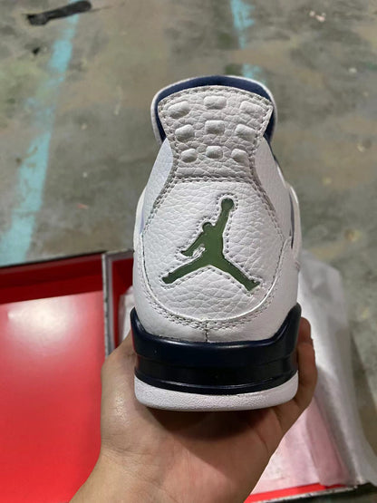 Air Jordan 4 Retro "Columbia"