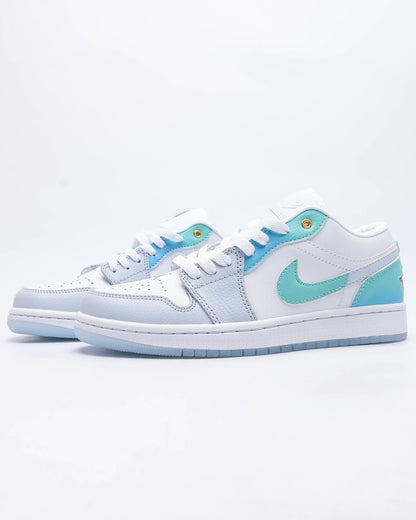 Air Jordan 1 Low "UNC"