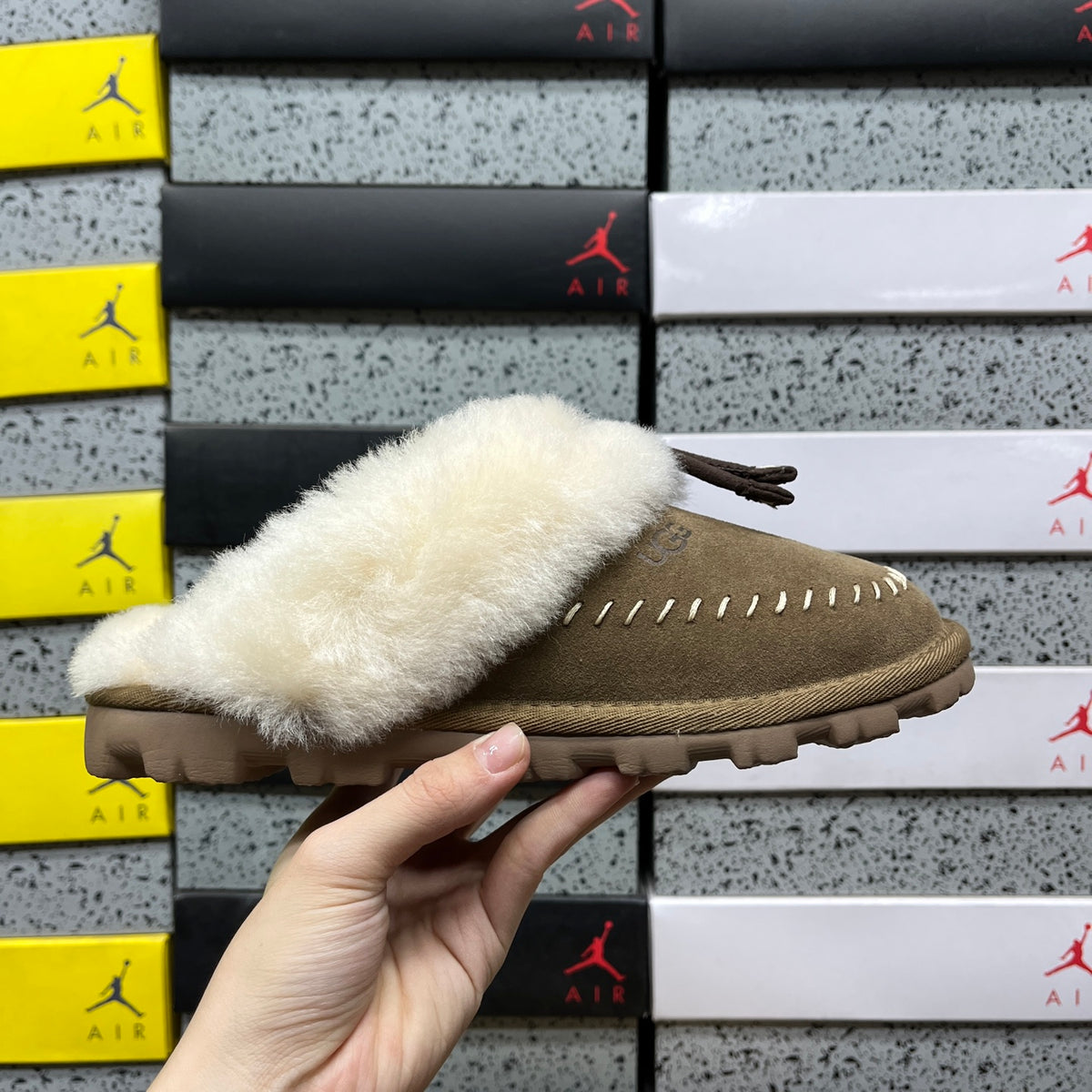 UGG Classic Snow Boot in Light Bronze