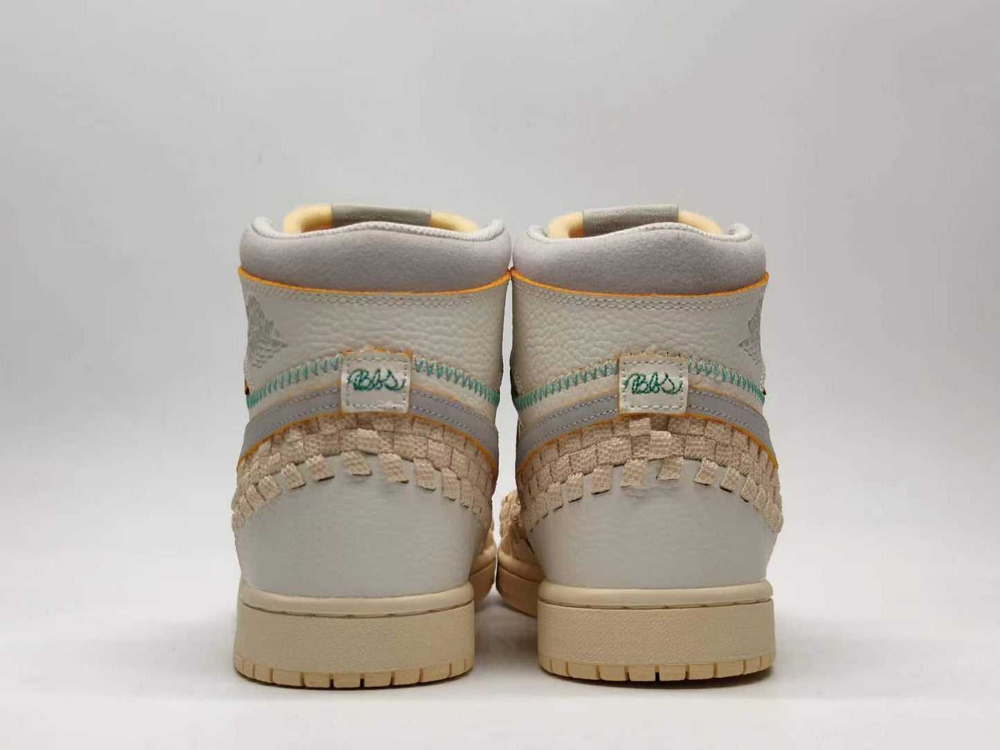 Air Jordan 1 Retro High OG "Woven Grey/White"