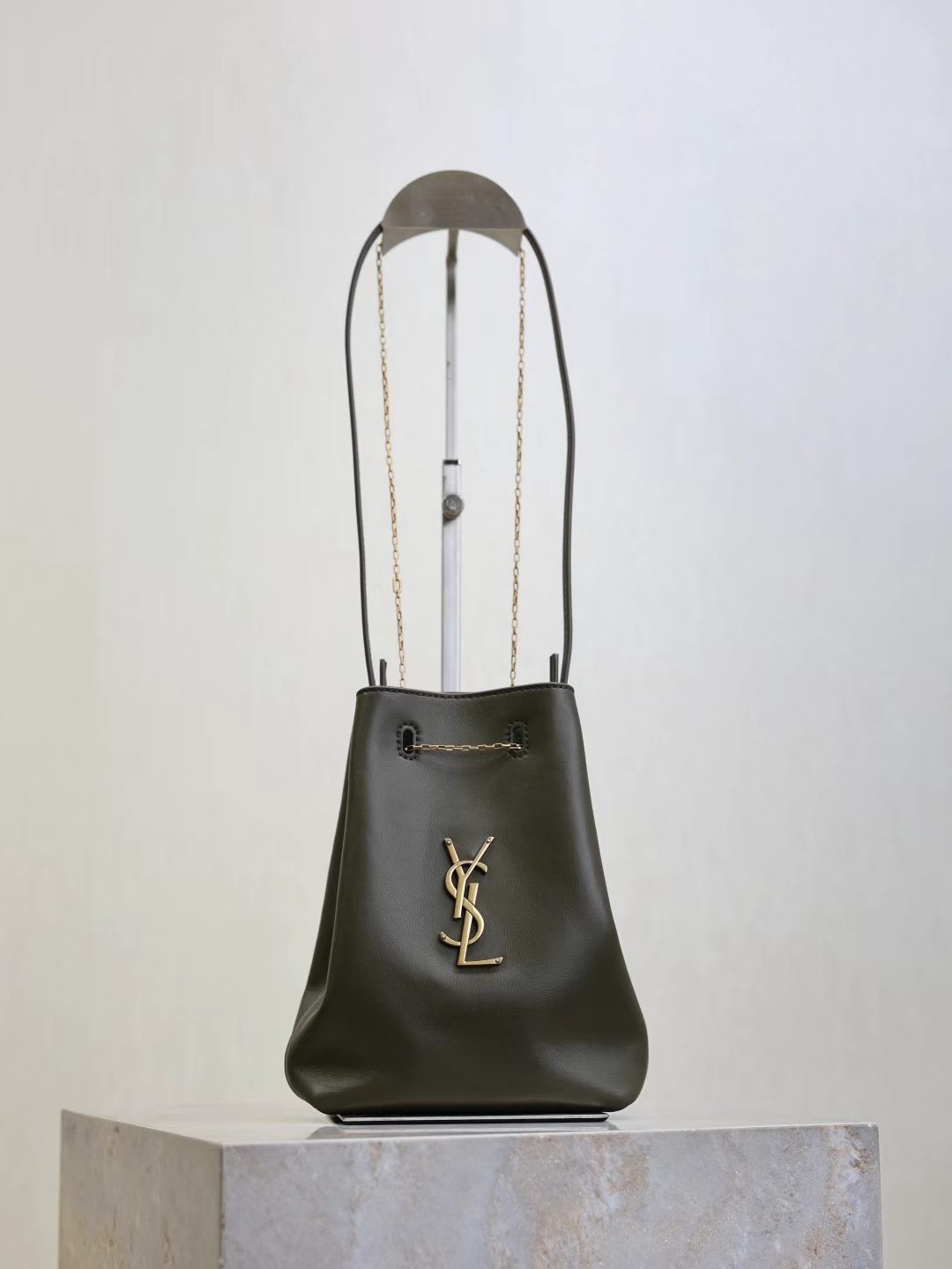 Saint Laurent Pochon Bucket Bag – Black