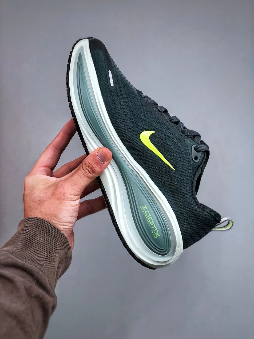 Nike Air Zoom Pegasus Plus "Green" – High-Vis Performance