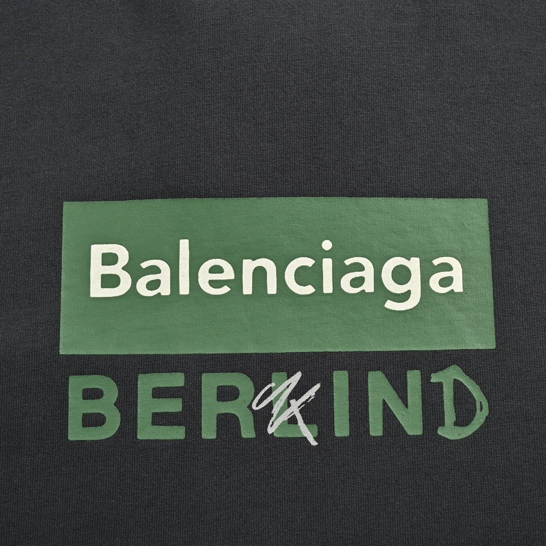 Ba*len*cia*ga t-shirt - berlin graphic