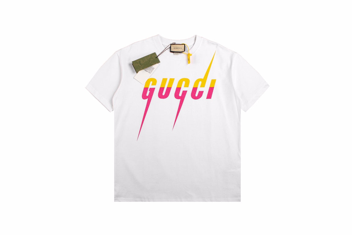 G*u*i t-shirt with retro logo