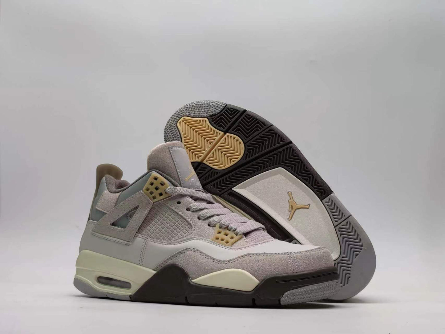 Air Jordan 4 Retro "Grey Rabbit"