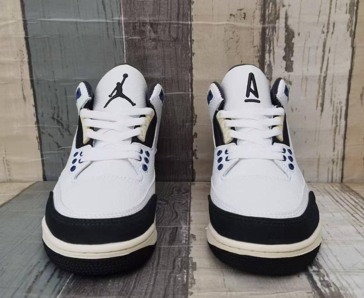Air Jordan 3 Retro "White and True Blue"
