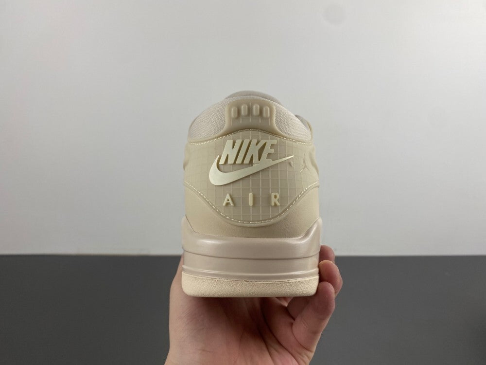 Air Jordan 4 Retro 'Off-White'