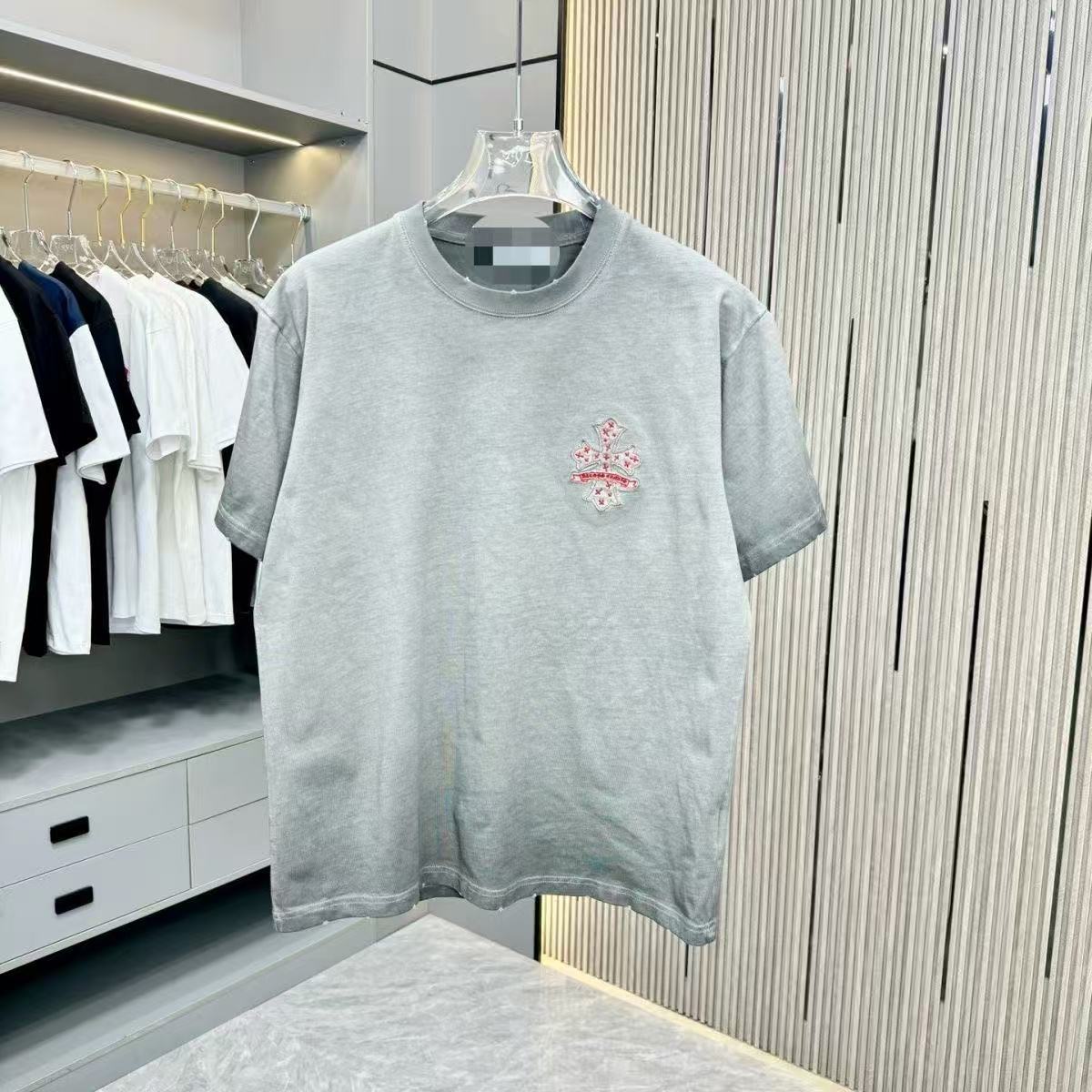 Chrome Hearts Classic Crewneck T-Shirt in Grey/Red