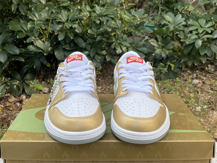 Air Jordan 1 Low OG "Year of the Dragon"