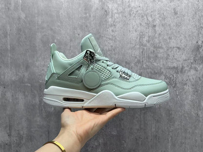 Air Jordan 4 Retro "Cool Mint"