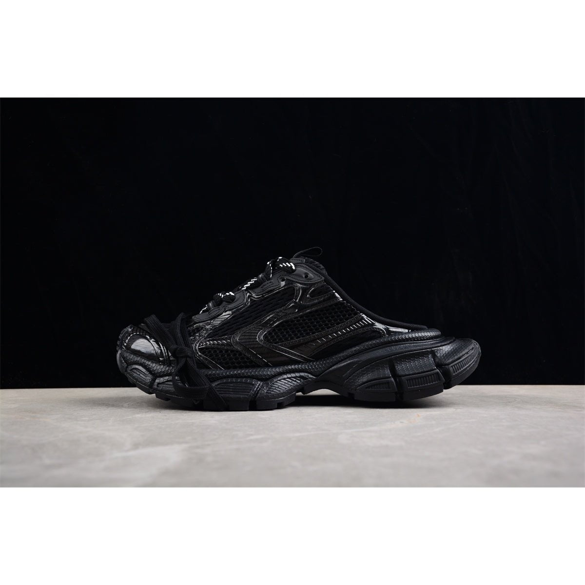 BALENCIAGA 3XL MULE x ALL BLACK - Prime Reps