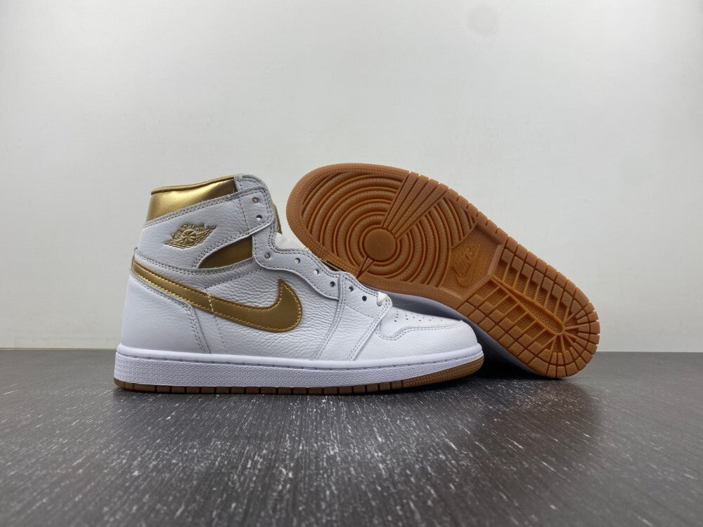 Air Jordan 1 Retro High OG "White/Metallic Gold"