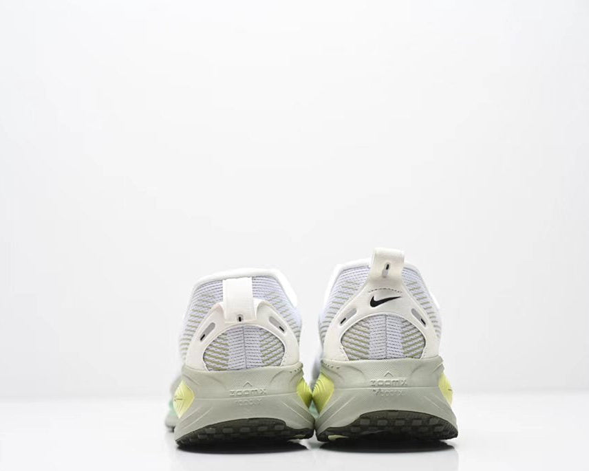 Nike ZoomX Zegama “White/Spring Green” – Trail-Ready Performance