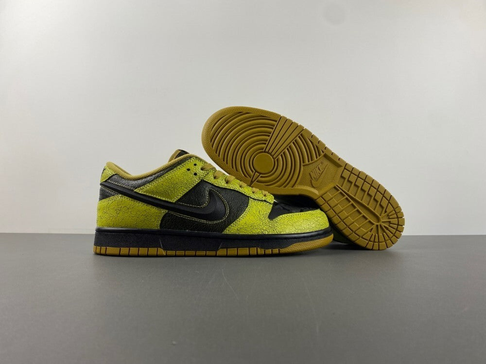 Air Jordan 1 Low "Pine Green / Curry"