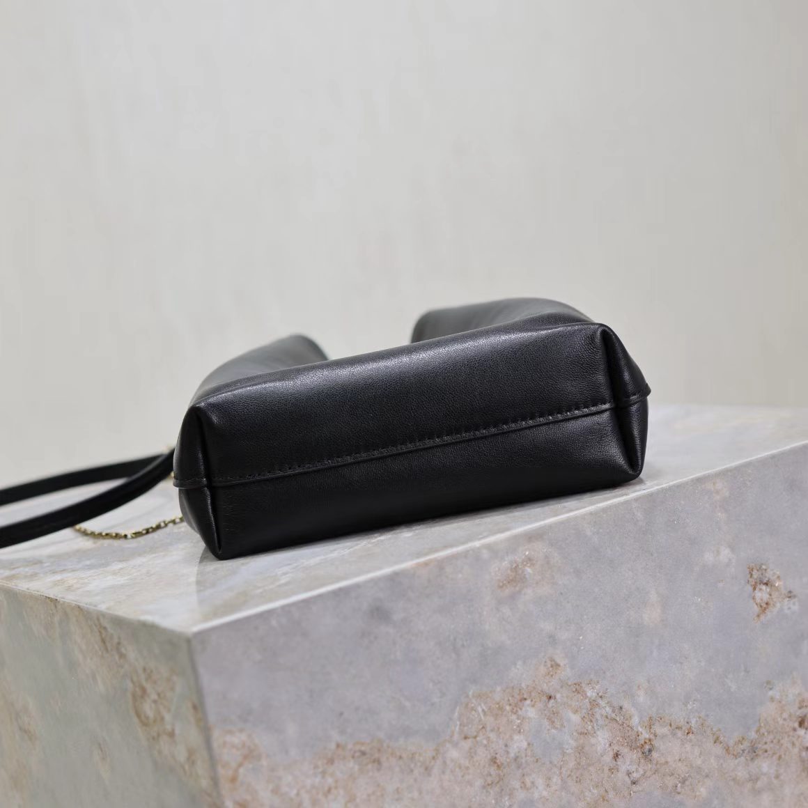 Saint Laurent Pochon Bucket Bag – Black