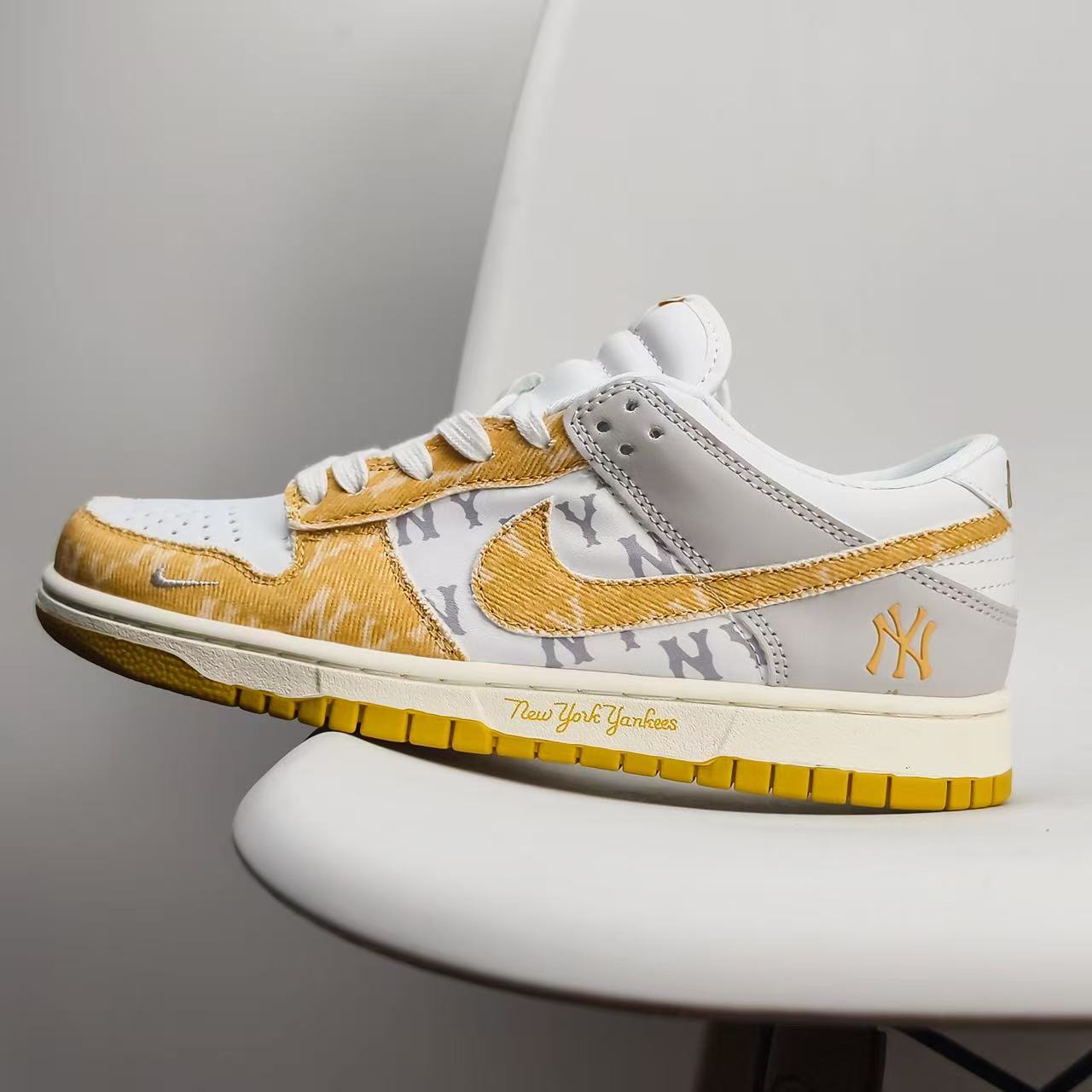 Nike Dunk Low “White/Yellow” – Sunny &amp; Versatile Classic