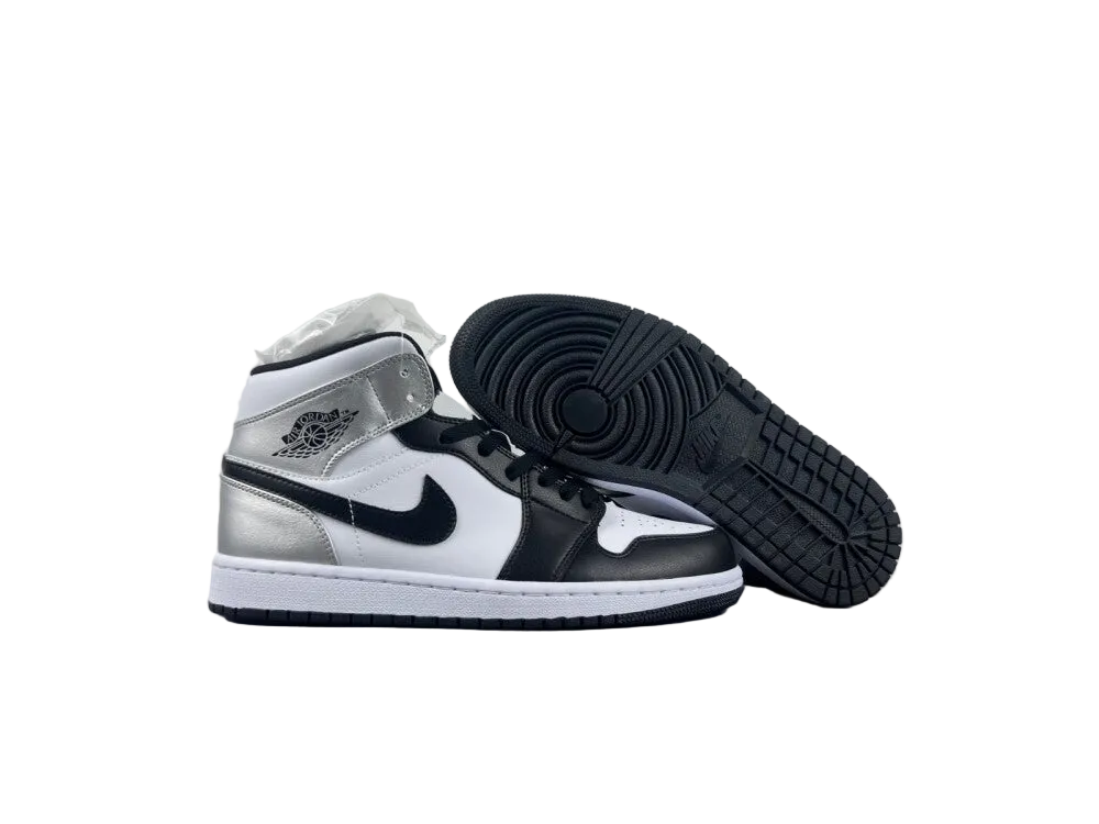 Air Jordan 1 Mid 'Light Smoke Grey'