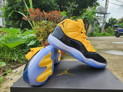 AIR JORDAN 11 RETRO "YELLOW / BLACK / WHITE"