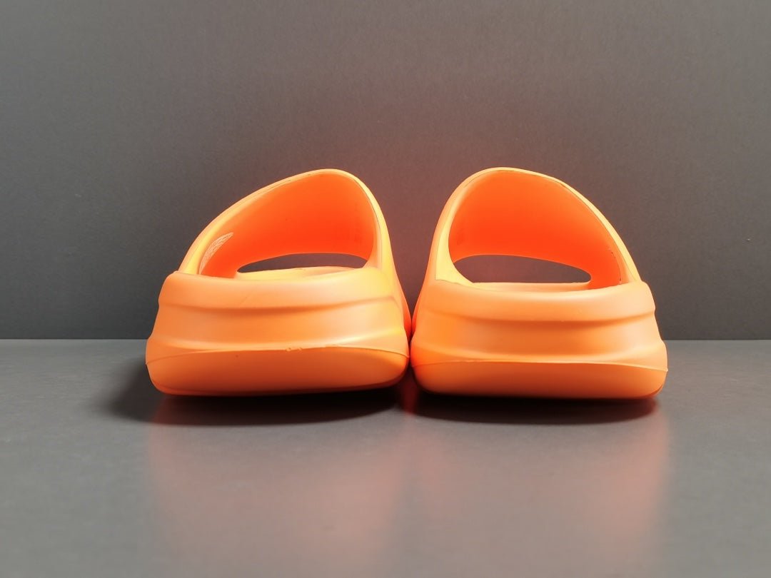 Ad*s yeezy slide x enflame orange