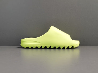 ADIDAS YEEZY SLIDE x GLOW GREEN - Prime Reps