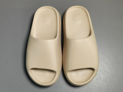 ADIDAS YEEZY SLIDE x PURE - Prime Reps