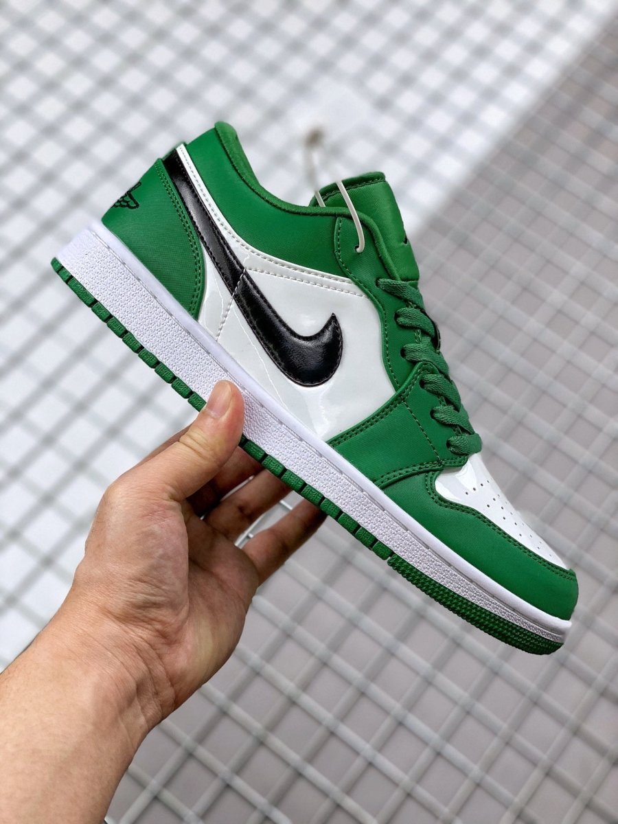 JORDAN 1 LOW x PINE GREEN