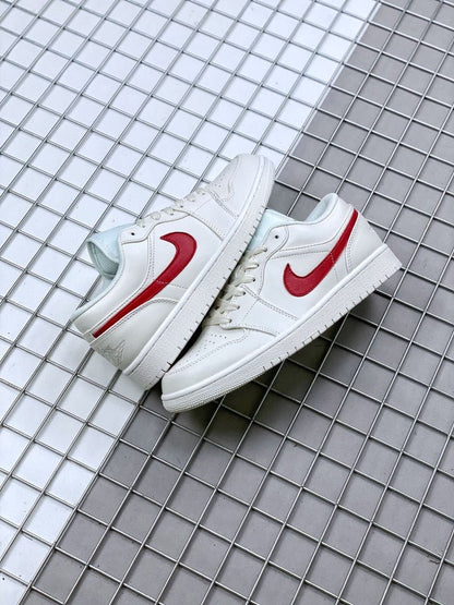 JORDAN 1 LOW x WHITE UNIVERSITY RED - Prime Reps