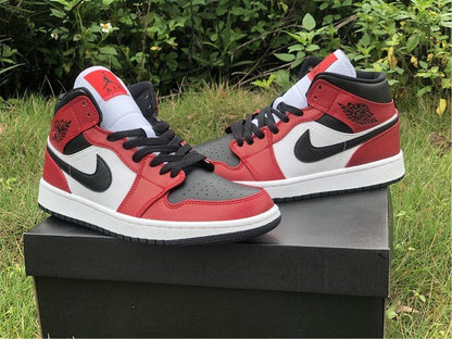 JORDAN 1 MID x CHICAGO BLACK TOE - Prime Reps