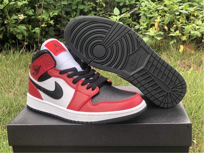 JORDAN 1 MID x CHICAGO BLACK TOE - Prime Reps