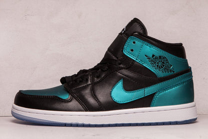 JORDAN 1 MID x IRIDESCENT BLACK - Prime Reps