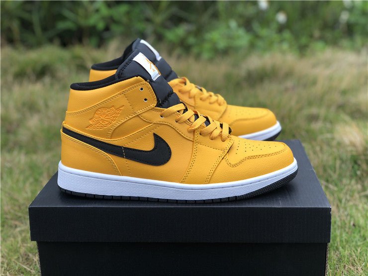 Jordan 1 mid outlet university gold black