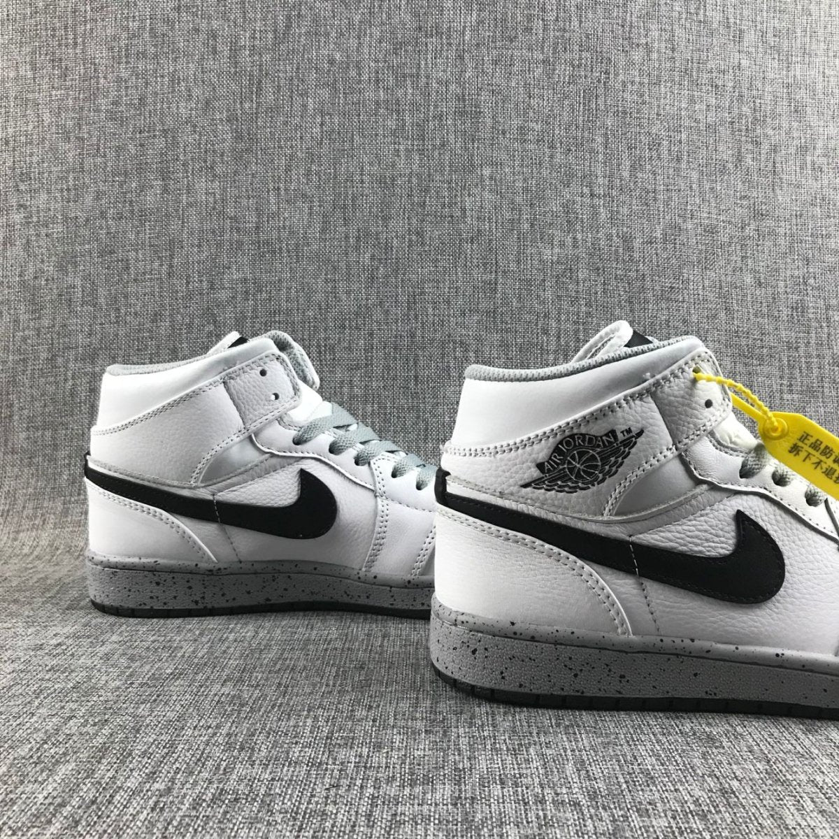 Air jordan 1 outlet mid white cement