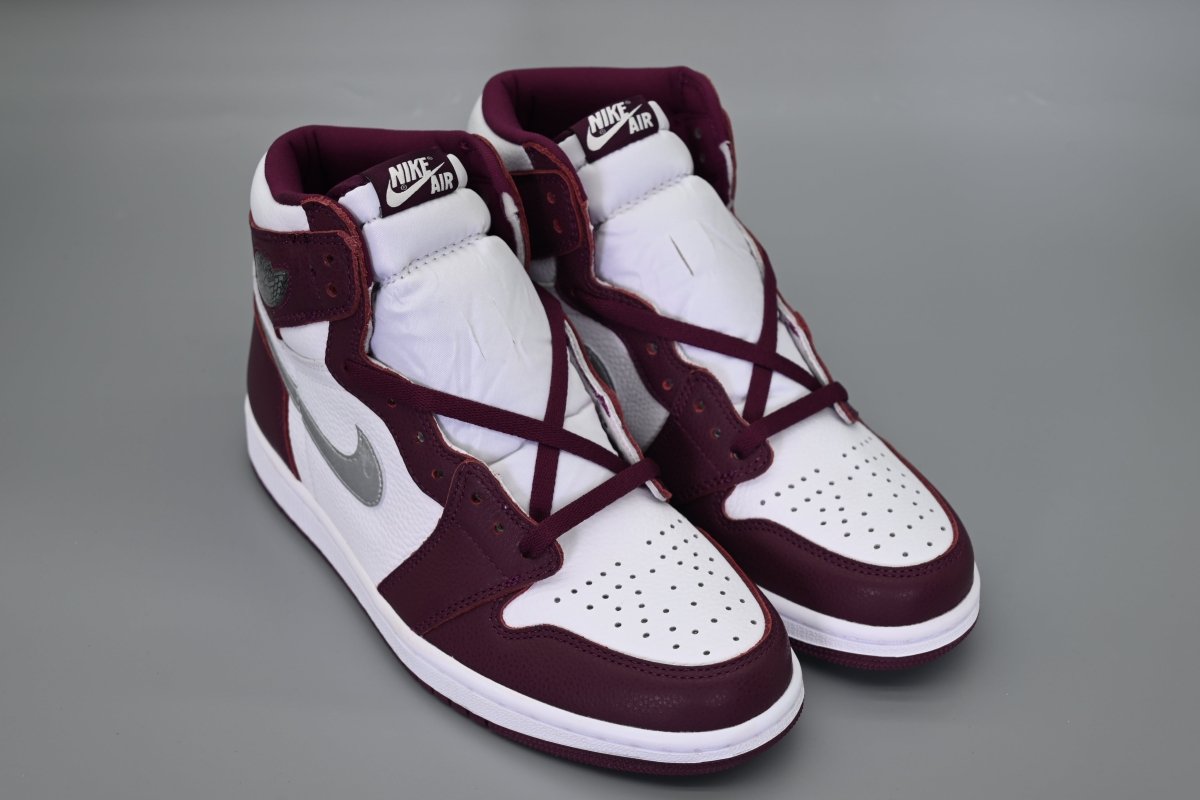 JORDAN 1 RETRO HIGH OG x BORDEAUX