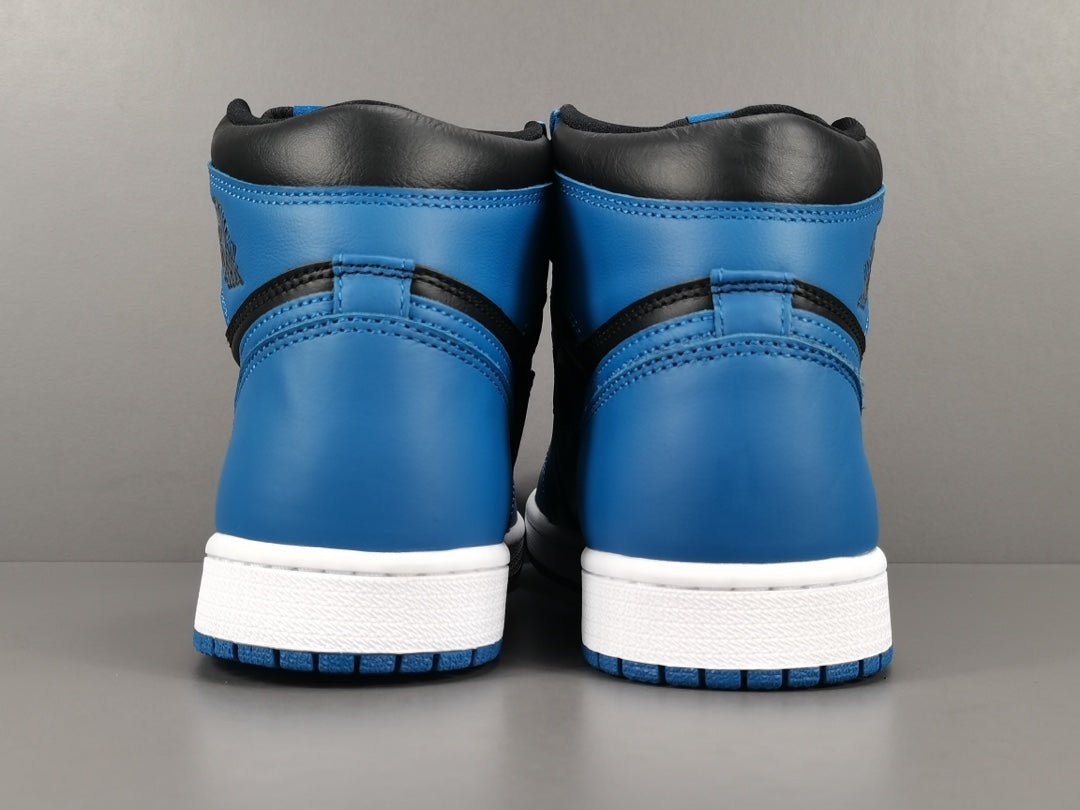 購入純正Nike Air Jordan 1 High OG Marina Blue スニーカー