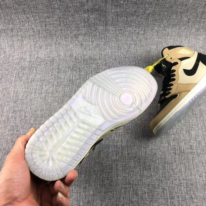 JORDAN 1 RETRO HIGH x BLACK MUSHROOM - Prime Reps