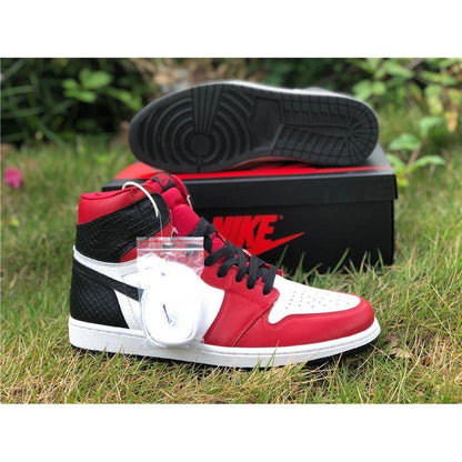 JORDAN 1 RETRO HIGH x SATIN SNAKE CHICAGO - Prime Reps